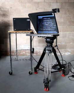The iKan Teleprompter full set up.